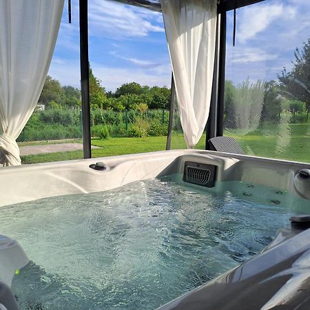 Kuca Za Odmor Domus Alba Villa Branjin Vrh Exteriör bild