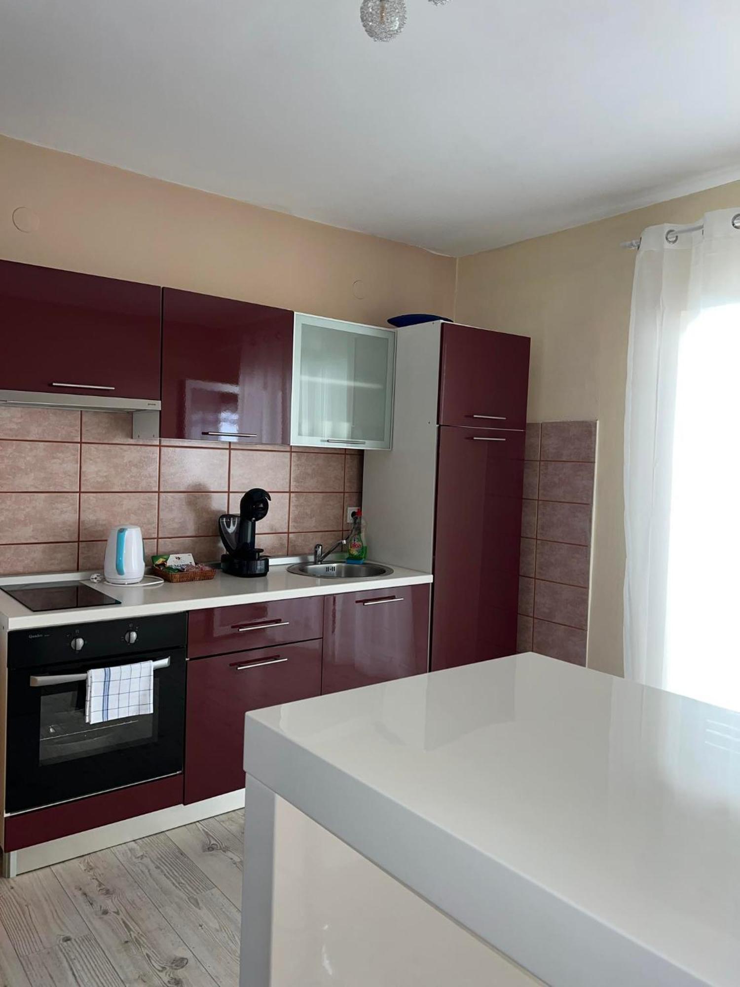 Kuca Za Odmor Domus Alba Villa Branjin Vrh Rum bild